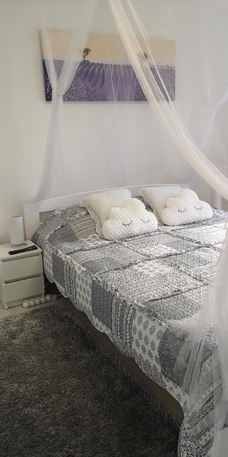 Diamond Apartment Târgu-Mureş Esterno foto