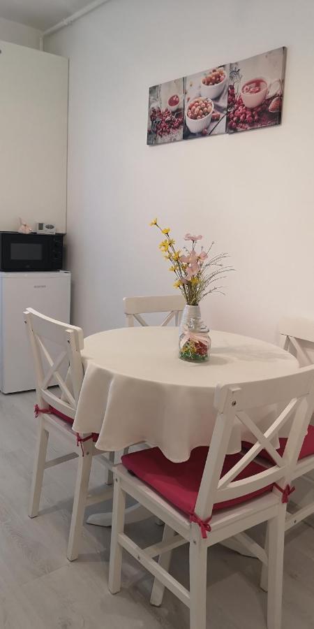 Diamond Apartment Târgu-Mureş Esterno foto