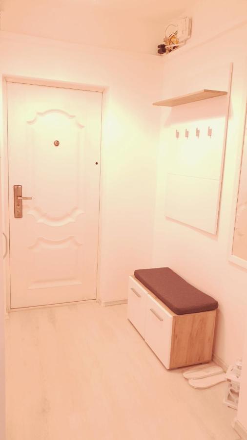 Diamond Apartment Târgu-Mureş Esterno foto